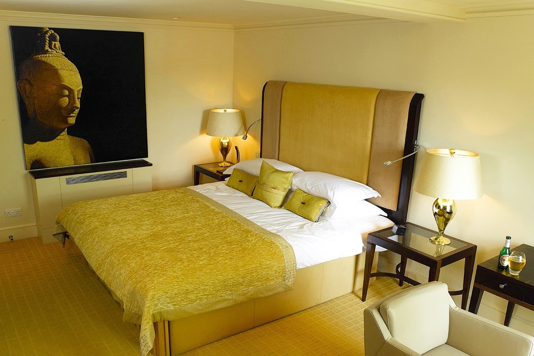 Cotswold Hotel