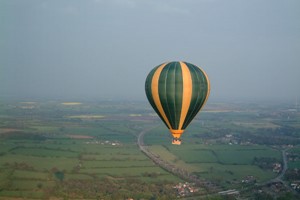 Weekday Morning Hot Air Balloon Flight for One Image 4