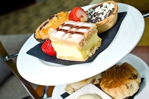 Spa Day with 50 Minute Treatment and an Afternoon Tea for Two at Mercure Sheffield St Paul's Hotel Image 4