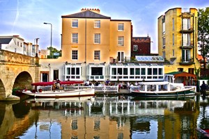 Oxford Afternoon Tea Cruise for Two Image 1